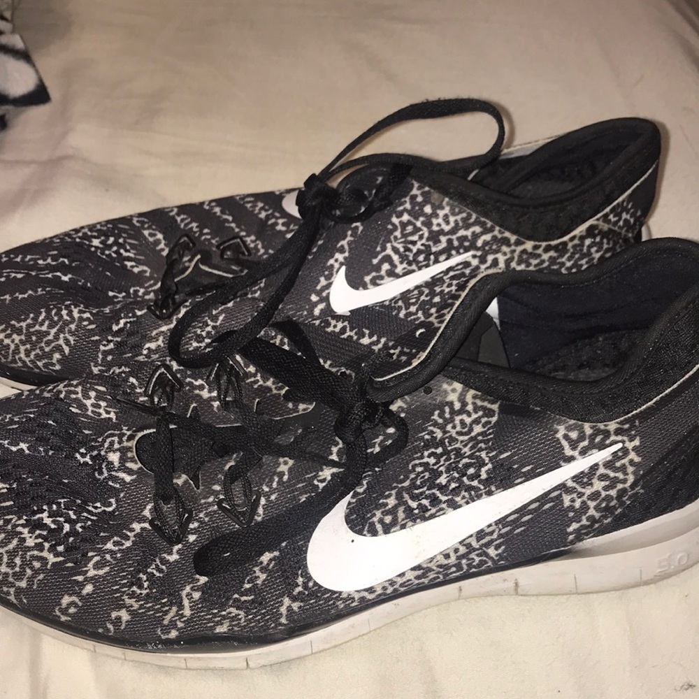 Nike free runs lightly worn